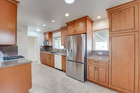 3611 Mount Aclare Ave, San Diego, CA 92111