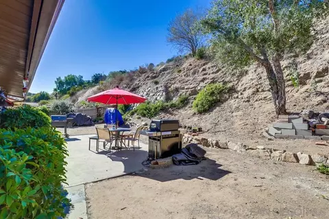 3219 Via Altamira, Fallbrook, CA 92028 photo 22
