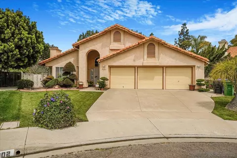 5002 Suncrest Ct, Oceanside, CA 92056