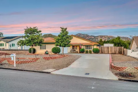24165 Del Amo Rd, Ramona, CA 92065