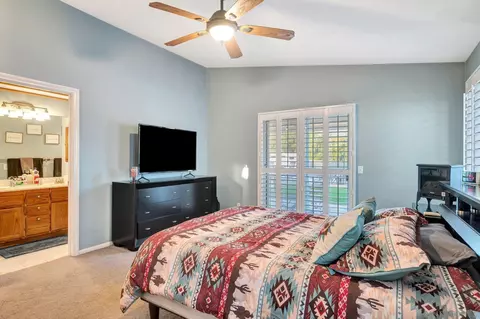 Bedroom - 24165 Del Amo Rd, Ramona, CA 92065 photo 7 of 7