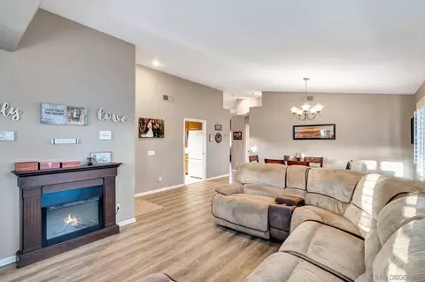 Living - 24165 Del Amo Rd, Ramona, CA 92065 photo 1 of 2