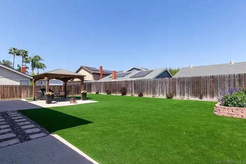 Exterior - 9563 Mavin Dr, Santee, CA 92071 photo 8 of 10