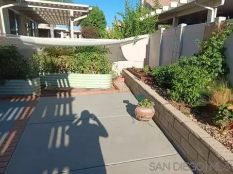 5983 Eagle Trace Ln, Banning, CA 92220 photo 2