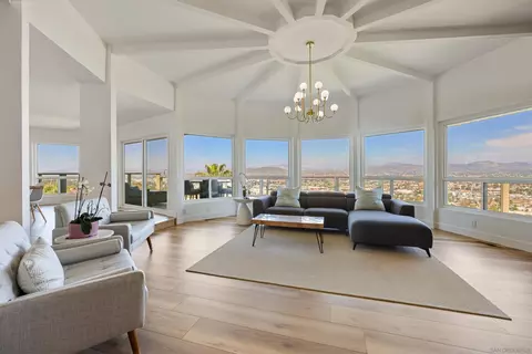 Living - 431 Murray Dr, El Cajon, CA 92020 photo 1 of 3