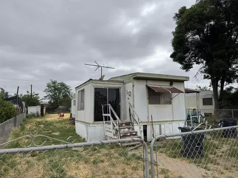 27894 Washington Ave, Menifee, CA 92585