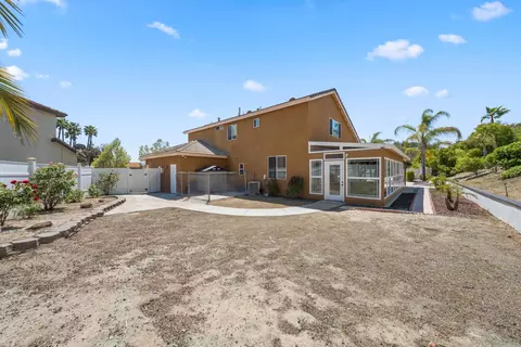 Exterior - 32246 Cour Meyney, Temecula, CA 92591 photo 7 of 11