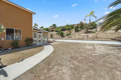 Exterior - 32246 Cour Meyney, Temecula, CA 92591 photo 6 of 11
