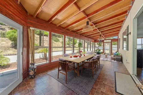 Dining - 32246 Cour Meyney, Temecula, CA 92591 photo 3 of 3