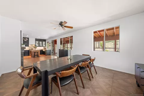 Dining - 32246 Cour Meyney, Temecula, CA 92591 photo 1 of 3