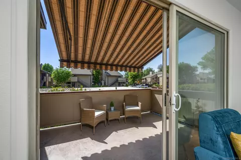 6530 College Grove Dr #64, San Diego, CA 92115
