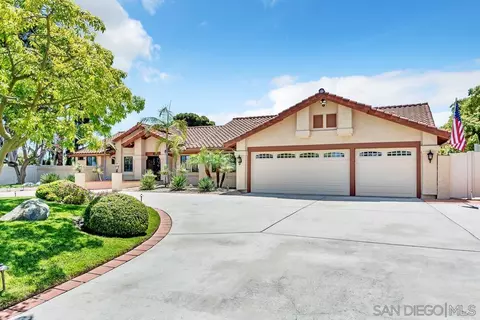 Exterior - 1533 Hamilton Ln, Escondido, CA 92029 photo 5 of 31