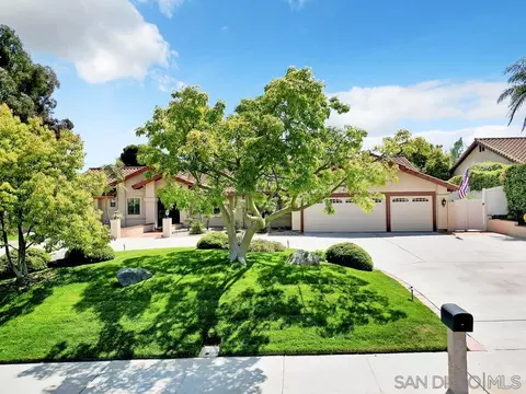 Exterior - 1533 Hamilton Ln, Escondido, CA 92029 photo 3 of 31