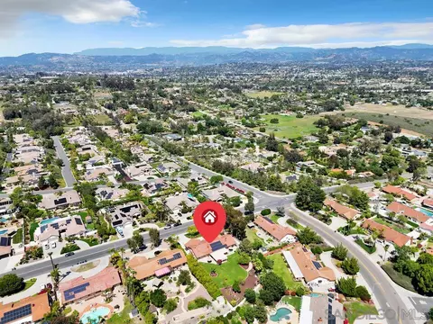View/Area - 1533 Hamilton Ln, Escondido, CA 92029 photo 7 of 7
