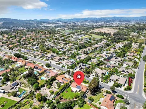 View/Area - 1533 Hamilton Ln, Escondido, CA 92029 photo 6 of 7