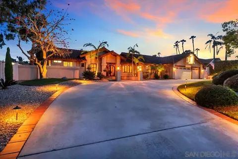Exterior - 1533 Hamilton Ln, Escondido, CA 92029 photo 21 of 31