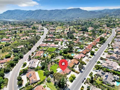View/Area - 1533 Hamilton Ln, Escondido, CA 92029 photo 5 of 7
