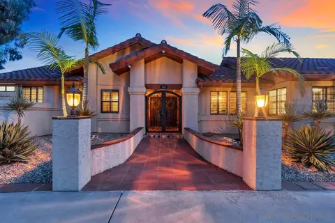 Exterior - 1533 Hamilton Ln, Escondido, CA 92029 photo 24 of 31