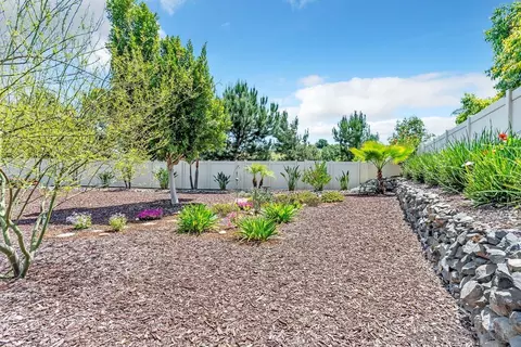 Exterior - 1533 Hamilton Ln, Escondido, CA 92029 photo 15 of 31