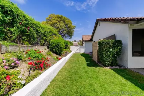 4635 Briar Ridge Rd, Oceanside, CA 92056 photo 22