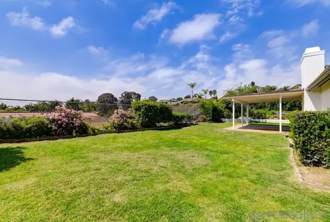 4635 Briar Ridge Rd, Oceanside, CA 92056 photo 21