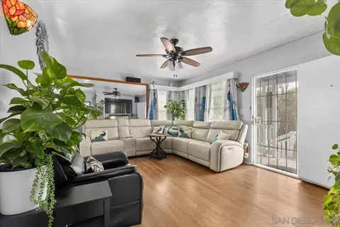 3212 Menlo Ave, San Diego, CA 92105