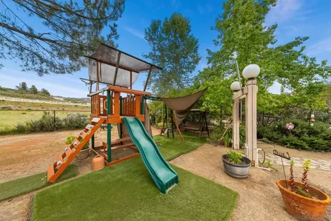 Exterior - 8873 Hunter Pass, Alpine, CA 91901 photo 14 of 23