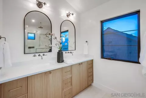 5522 Beaumont Ave, La Jolla, CA 92037 photo 24