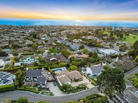 View/Area - 6720 Muirlands Dr, La Jolla, CA 92037 photo 7 of 8