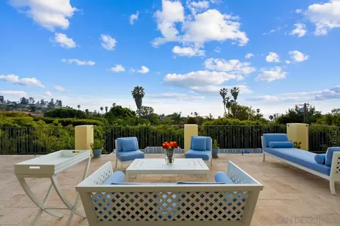Exterior - 6720 Muirlands Dr, La Jolla, CA 92037 photo 5 of 25