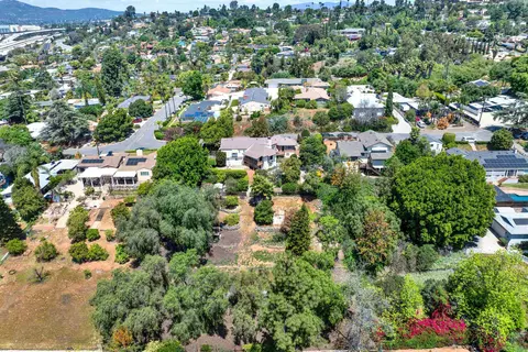 View/Area - 9281 Madison Ave, La Mesa, CA 91941 photo 6 of 7
