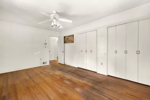 Bedroom - 9281 Madison Ave, La Mesa, CA 91941 photo 5 of 7