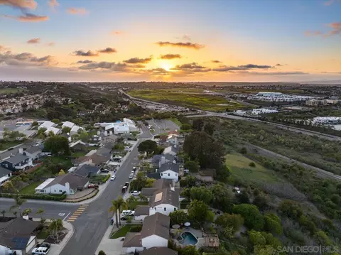 3746 Kelton Dr, Oceanside, CA 92056 photo 10