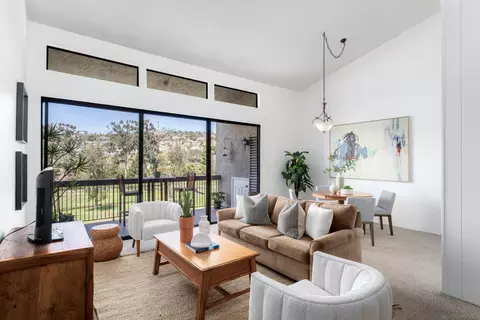 2564 Navarra Dr #202, Carlsbad, CA 92009
