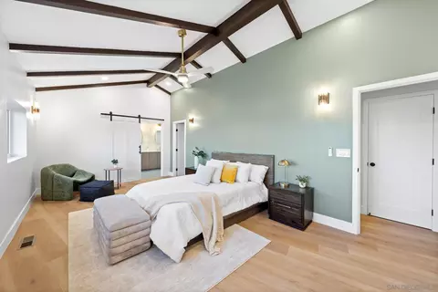 Bedroom - 9960 Pandora Dr, La Mesa, CA 91941 photo 6 of 8