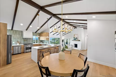 Dining - 9960 Pandora Dr, La Mesa, CA 91941 photo 2 of 6