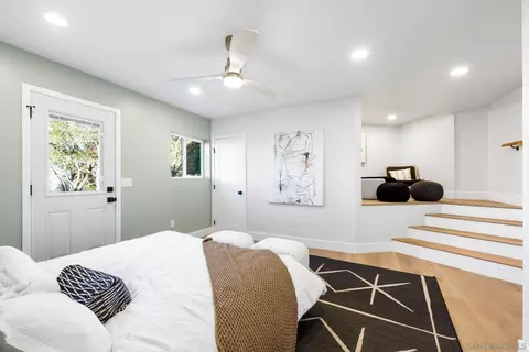 Bedroom - 9960 Pandora Dr, La Mesa, CA 91941 photo 1 of 8