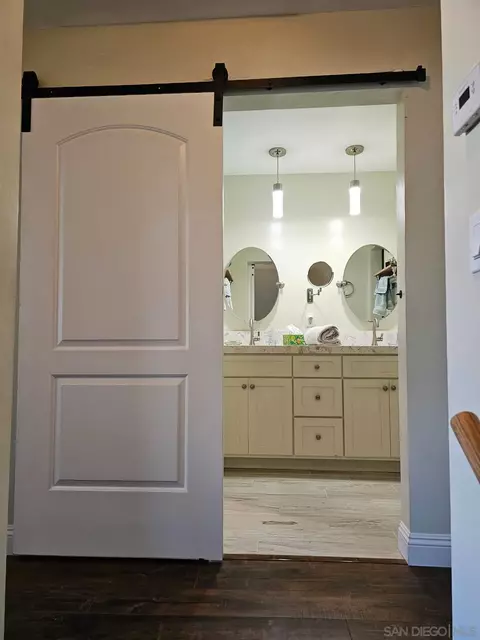 Bath - 367 Flower Ln, Vista, CA 92083 photo 2 of 2