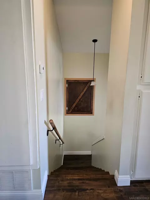 Entry Way - 367 Flower Ln, Vista, CA 92083 photo 2 of 2