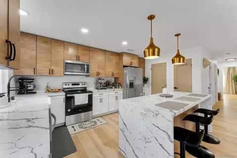 Kitchen - 1622 Summertime Dr, El Cajon, CA 92021 photo 3 of 9