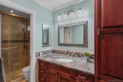 Bath - 12832 Vista Cielo, Spring Valley, CA 91978 photo 2 of 3