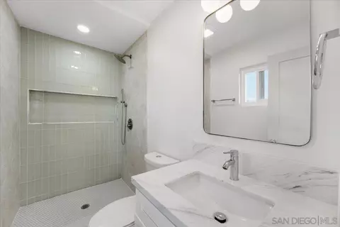 Bath - 7334 Princeton Ave, La Mesa, CA 91942 photo 1 of 2