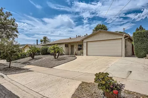 9250 Carita Rd, Santee, CA 92071