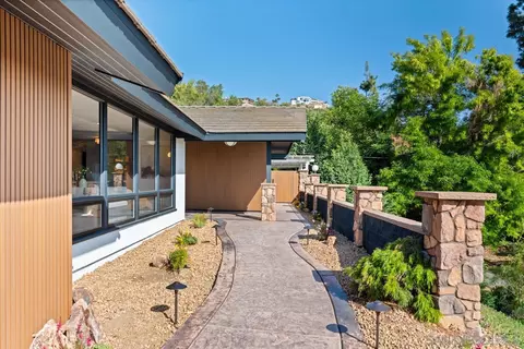 Exterior - 4911 Beaumont Dr, La Mesa, CA 91941 photo 11 of 12