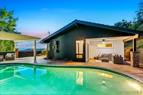 Exterior - 4911 Beaumont Dr, La Mesa, CA 91941 photo 6 of 12
