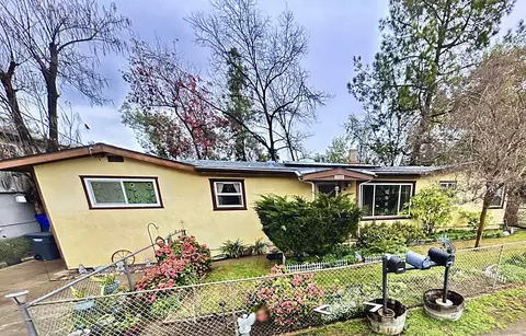 12252 Whittaker Ln, Lakeside, CA 92040