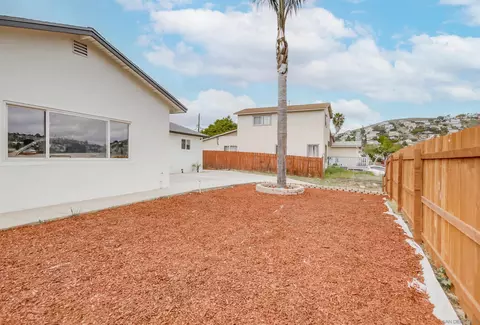 Exterior - 824 Paraiso Ave, Spring Valley, CA 91977 photo 12 of 12
