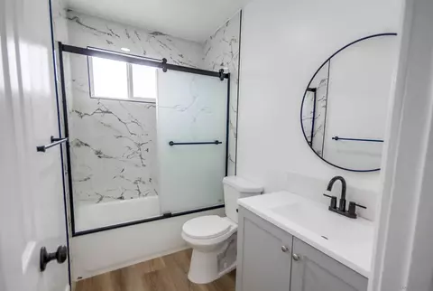 Bath - 824 Paraiso Ave, Spring Valley, CA 91977 photo 4 of 4