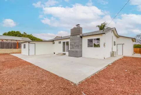 Exterior - 824 Paraiso Ave, Spring Valley, CA 91977 photo 10 of 12