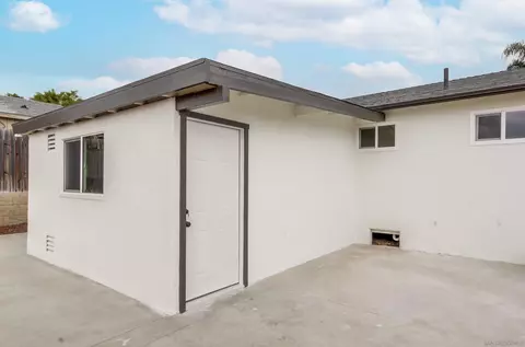 Exterior - 824 Paraiso Ave, Spring Valley, CA 91977 photo 7 of 12